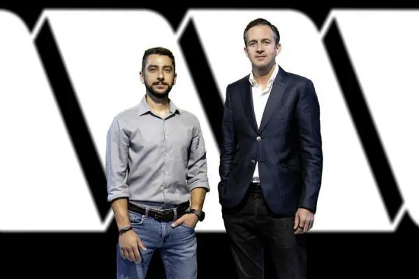 scopri come Vanguard ha rivoluzionato il mondo degli investimenti con il suo approccio innovativo e i fondi indicizzati a basso costo. esplora le chiavi del suo successo e cosa significa per il tuo futuro finanziario.