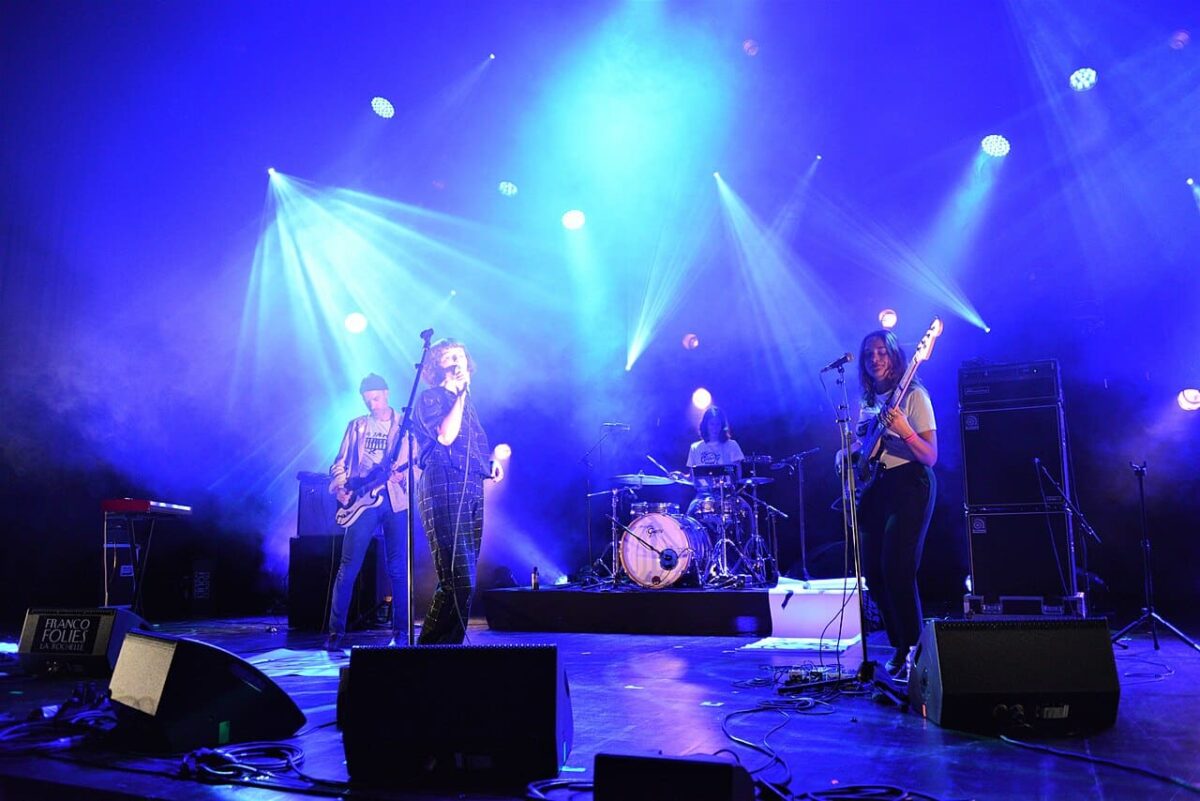 découvrez les festivals incontournables de nouvelle-aquitaine en 2025 ! plongez dans l'ambiance festive de la région avec une programmation riche en cultures, concerts, arts et gastronomie. ne manquez pas ces événements uniques qui célèbrent la diversité et la créativité de nouvelle-aquitaine.